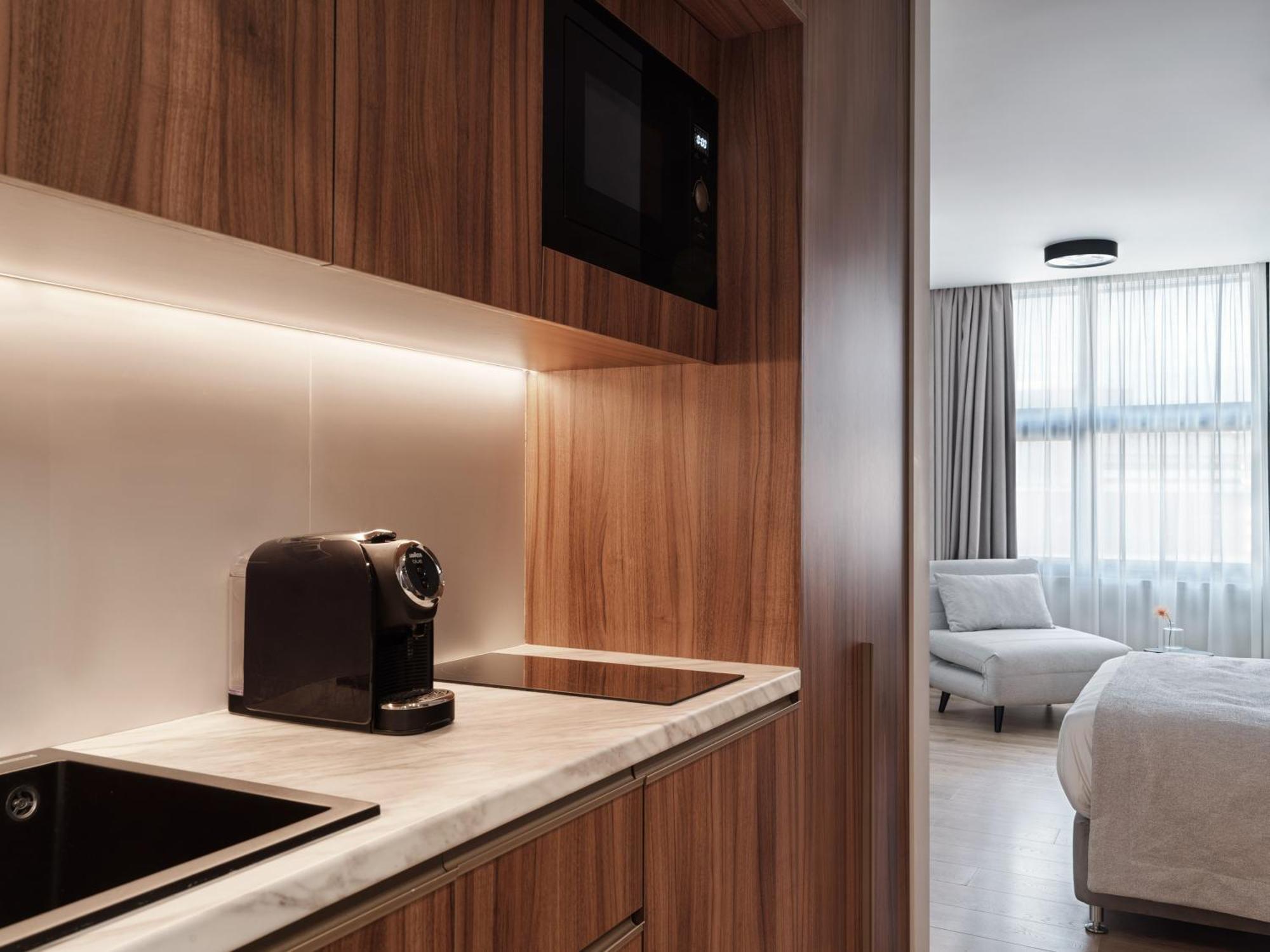 The Newel Acropolis Aparthotel Athena Bagian luar foto
